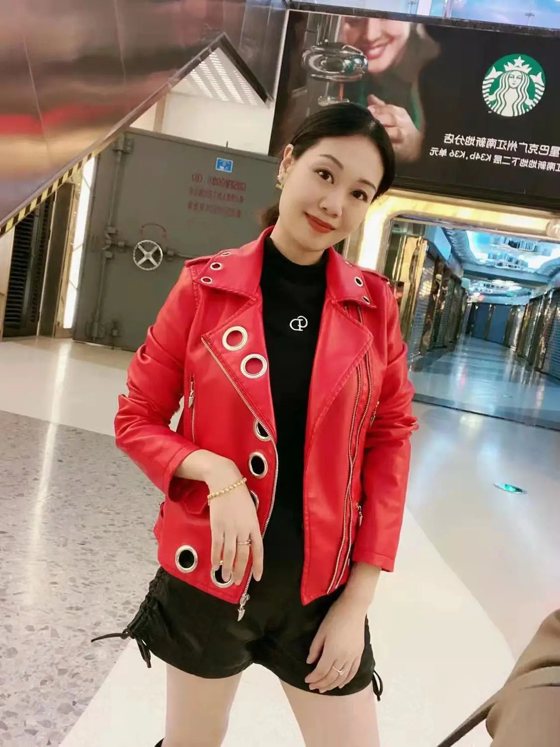 Black Short Leather Jacket 2026 Autumn New Women's Versatile Fashion Metal Circles Slim PU Leather Jackets Motorcycle tops