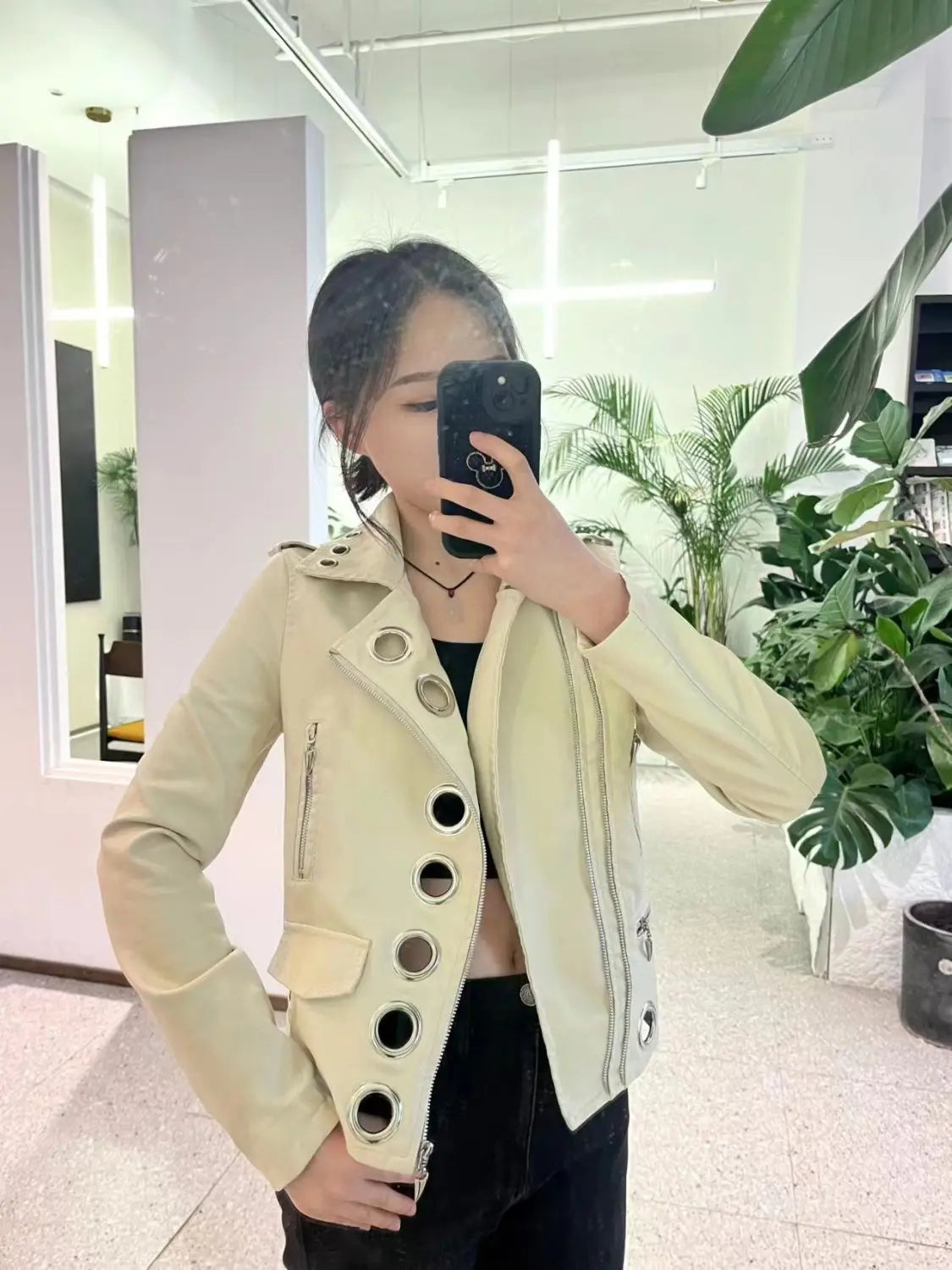 Black Short Leather Jacket 2026 Autumn New Women's Versatile Fashion Metal Circles Slim PU Leather Jackets Motorcycle tops