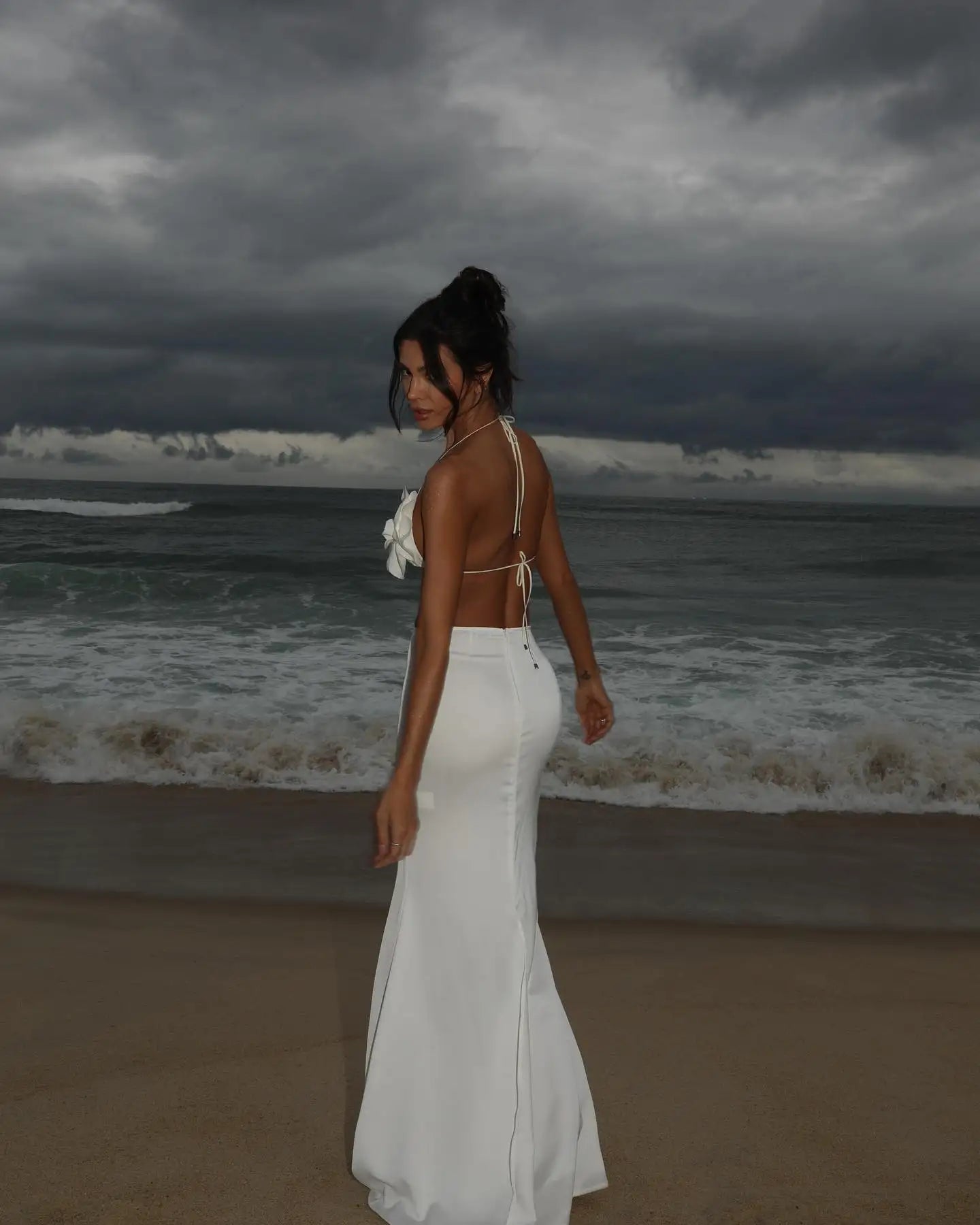 New Women Two Piece Set Skirt Suit 3D Flower Top Skirt Sleeveless Sweet Waist Chic Slit Skirt Beach Dance Robe